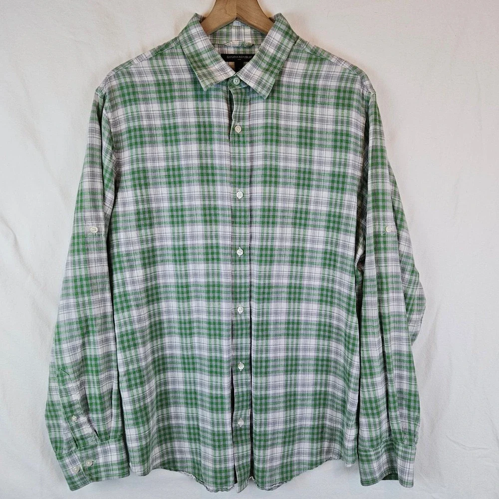 Banana Republic Men's‎ plaid linen blend shirt, size L